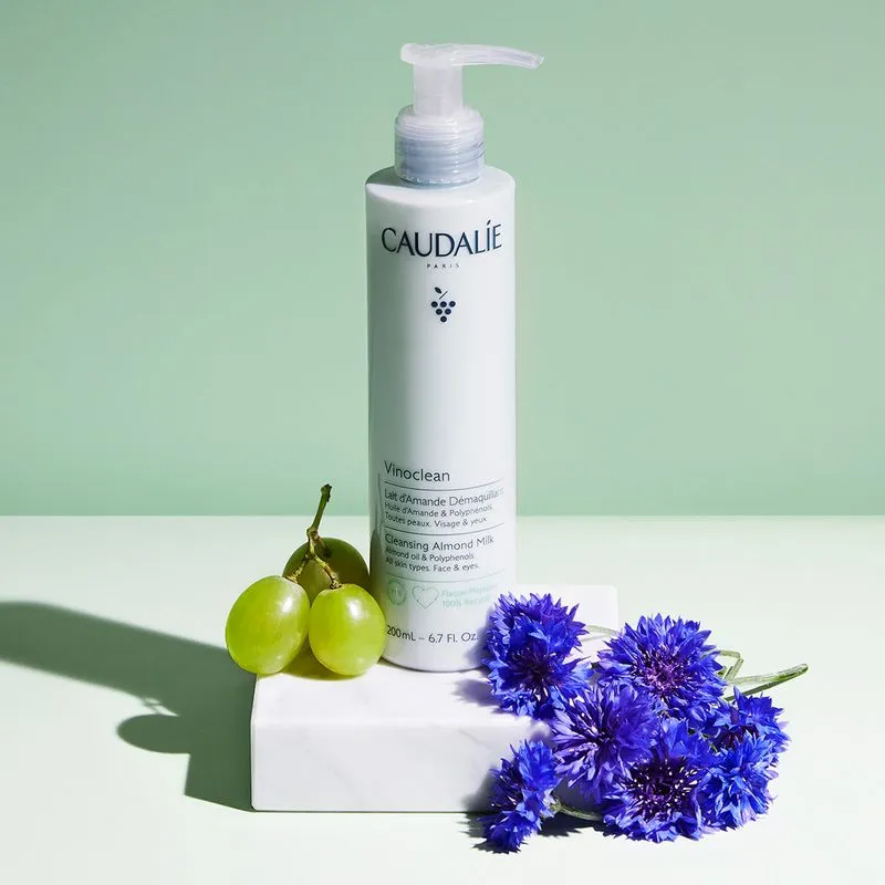 Caudalie Vinoclean Latte Di Mandorla Struccante 200ml - immagine 2